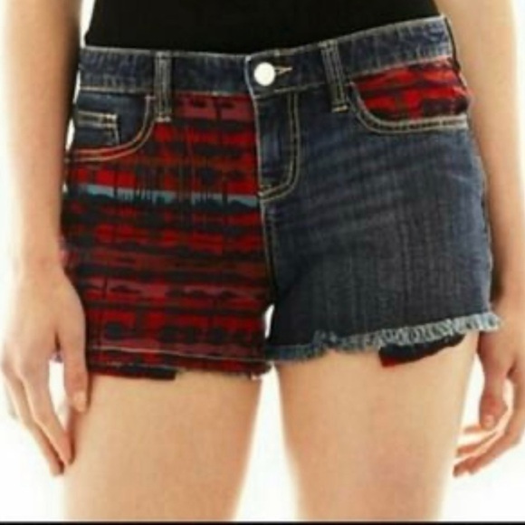 ALLEN B by ALLEN SCHWARTZ MIXED MEDIA DENIM SHORTS NWT size 12 - Picture 1 of 9